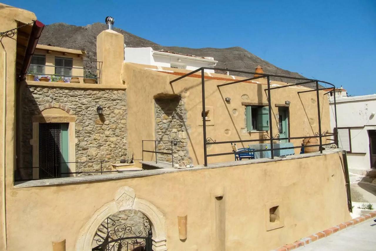 Private Studio In Historic House Lastros Εξωτερικό φωτογραφία
